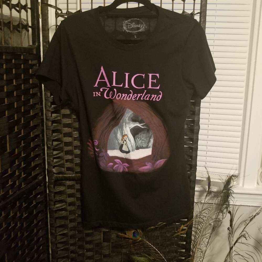 Disney's Alice and Wonderland Tee Shirt